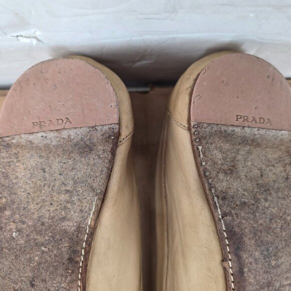 PRADA Puttty Womans Soft Leather Slip-On Loafers Moccasins Size 8 EU 39 - Picture 10 of 16